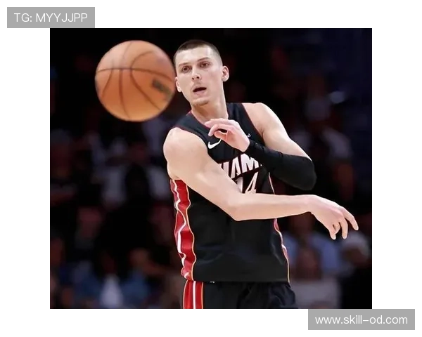 希罗挡拆拉开错位改善三分空间胜过上赛季