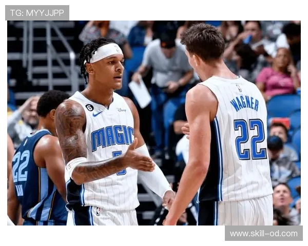 瓦格纳利用突破制造防守错位，显著提升魔术侧翼进攻效率