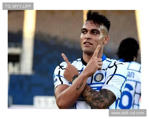 劳塔罗与伊卡尔迪的终结能力依赖机制及战术角色差异解析